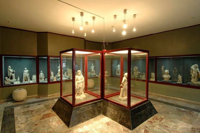Türkiye'de müze başına 130.746 kişi