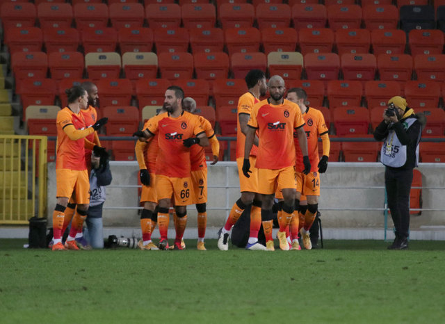 Son dakika Gaziantep FK - Galatasaray maçı yorumları: "Onyekuru ne iş anlamadım"