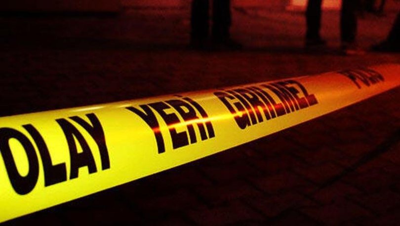 Mersin'de aracında silahla vurulan taksi şoförü hayatını kaybetti