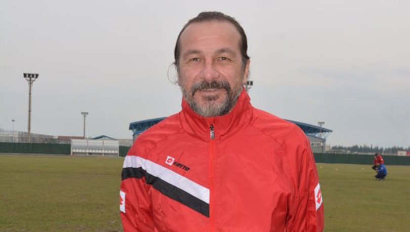 Balıkesirspor'un yeni teknik direktörü Yusuf Şimşek oldu