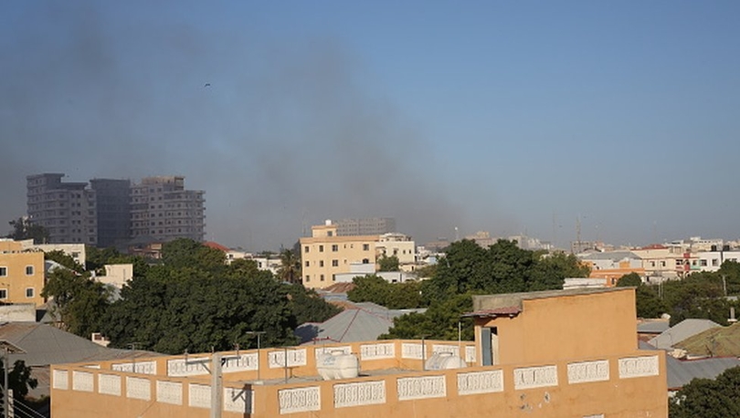 Somali'nin başkenti Mogadişu'da bir otele bombalı saldırı düzenlendi