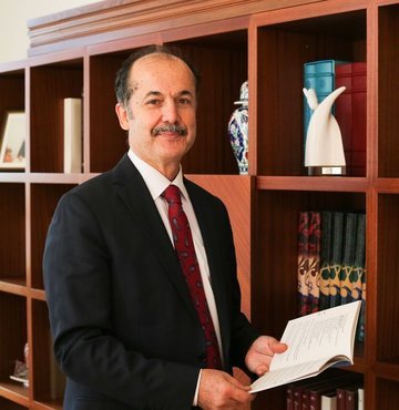 Yunus Emre Enstitüsü Başkanı Prof. Dr. Şeref Ateş, Habertürk