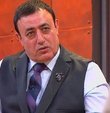 Mahmut Tuncer, dün gece yüksek tansiyon nedeniyle hastaneye kaldırıldı. Ünlü türkücü Mahmut Tuncer sevenlerini korkuttu. Peki Mahmut Tuncer