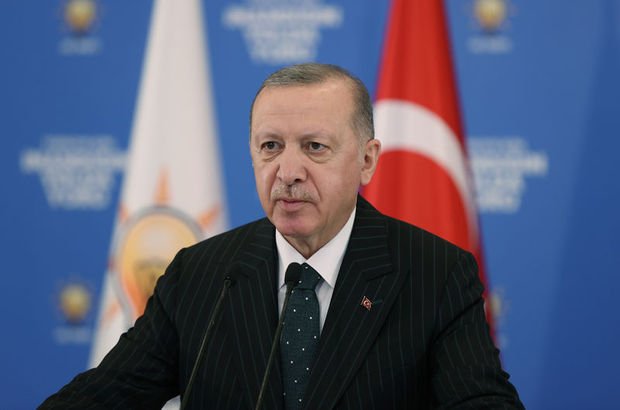 Cumhurbaşkanı Erdoğan: Terör örgütünün başını ezmek boynumuzun borcu 