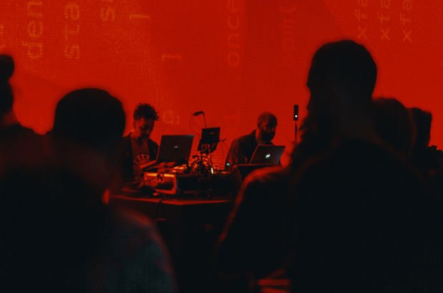 'Distopya Ses Sanatı' Akbank Sanat'ta