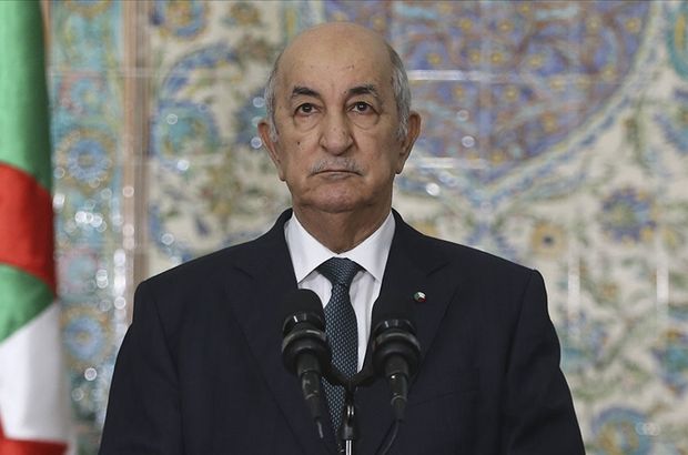 Cezayir Cumhurbaşkanı parlamentoyu fesheden kararnameyi imzaladı