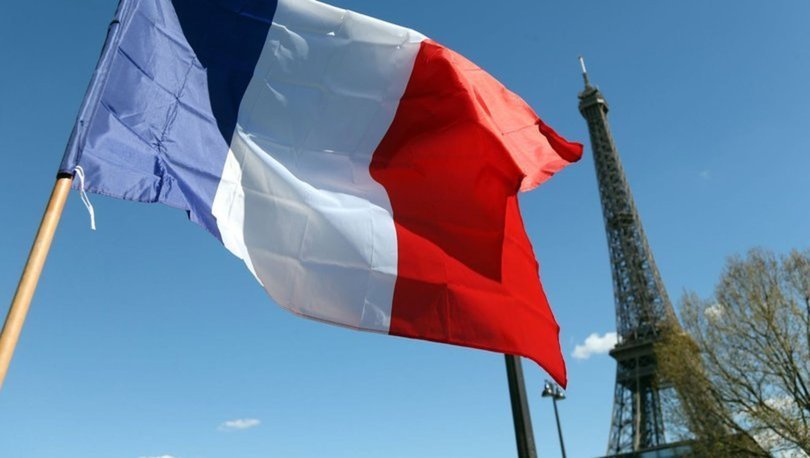 Fransa'da 31 bin 519 ile son 4 ayın günlük en yüksek Kovid-19 vaka sayısı kaydedildi
