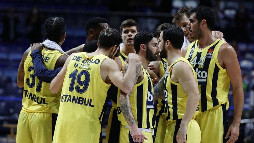 Fenerbahçe Beko'da bir kişinin Kovid-19 testi pozitif çıktı