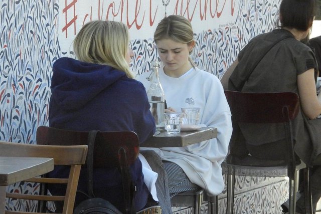 Heidi Klum'un kızı Leni Klum yemekte - Magazin haberleri