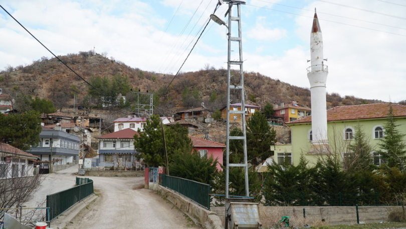 Çorum'da bir köy Kovid-19 nedeniyle karantinaya alındı