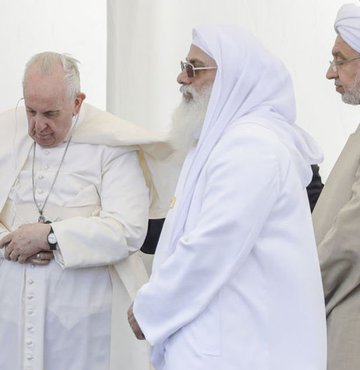 Papa, Irak ziyaretinde Kuran dinledi