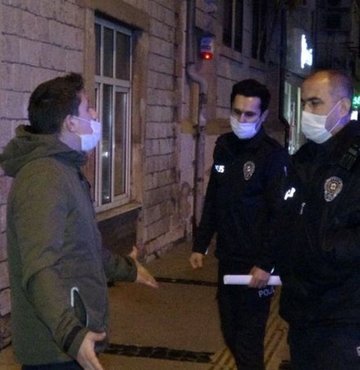 Kısıtlamada polisin alkollü sürücü ile imtihanı!