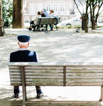 65 yaş üstü sokağa çıkma saatleri değişti!