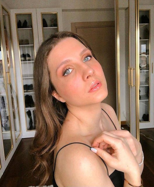 �Selena�nın �Nazlı�sı Dilara Kurtulmuş�un son hali şaşırttı! Son