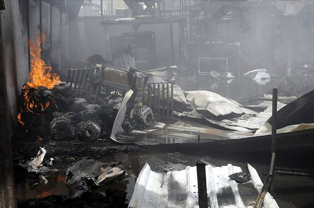 Yemen'de korkunç yangın! 8 ölü, 170 yaralı