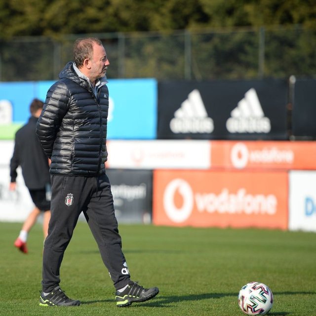 besiktas basaksehir muhtemel 11 ler bjk haberleri futbol haberleri