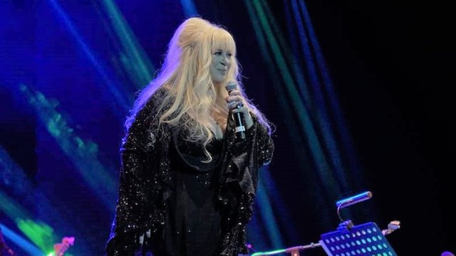 SON DAKİKA! Zerrin Özer: Ümit Güner bana tecavüz etti! Zerrin Özer'in kötü günleri... - Magazin Haberleri