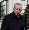 Cumhurbaşkanı Erdoğan, cuma namazının ardından gazetecilerin sorularını yanıtlıyor
