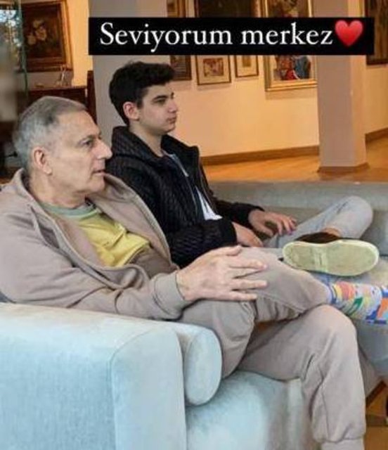 Mehmet Ali Erbil'in oğlu babasına benzerliği ile şaşırttı Magazin haberleri
