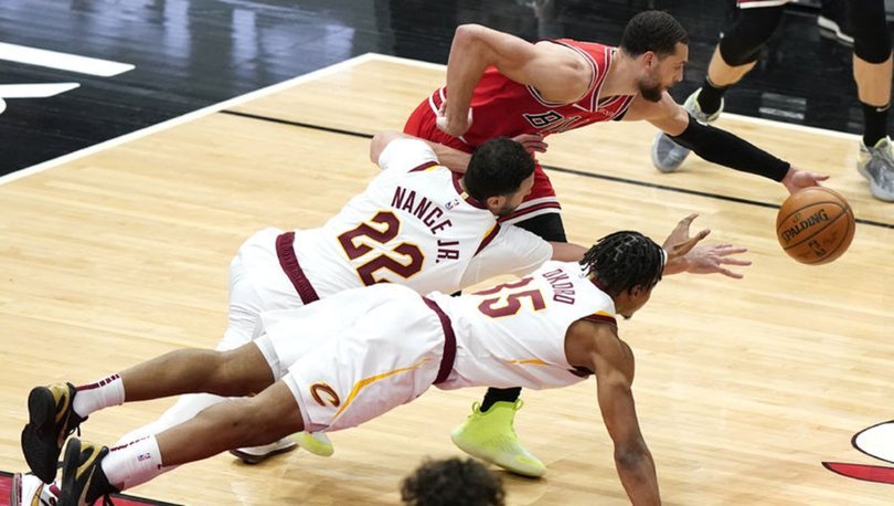 NBA'de Cedi Osman'ın 8 sayıyla oynadığı maçta Cavaliers, Bulls'u 103-94 yendi