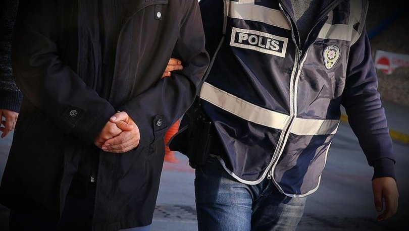 Boğaziçi Üniversitesi önünde izinsiz gösteri yapan 12 kişi gözaltına alındı