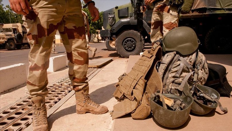 Fransız ordusu Mali'de sivilleri öldürmekle suçlanıyor