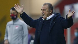 Terim'in cezaları 1 sezonu buldu!