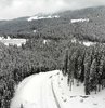 Kış turizmi denildiğinde ilk akla gelen yerlerden biri olan Ilgaz Dağı, karla kaplı bembeyaz görüntüsüyle doğaseverlerin ilgisini çekmeye devam ediyor