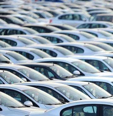 Türkiye ihracatının sektörel bazda son 15 yıldır şampiyonu olan otomotiv endüstrisi, ilk çeyrekteki ihracatından yüzde 67 pay alan AB ülkelerine 5 milyar 149 milyon 277 bin dolarlık satış gerçekleştirdi. İlk çeyrekte 180