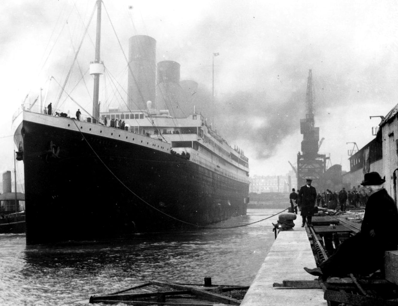 Titanic, Southampton Limanı'ndan ayrılırken 