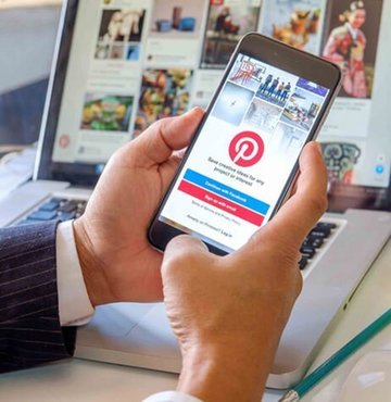 Ulaştırma ve Altyapı Bakan Yardımcı Ömer Fatih Sayan, sosyal medya ağı Pinterest