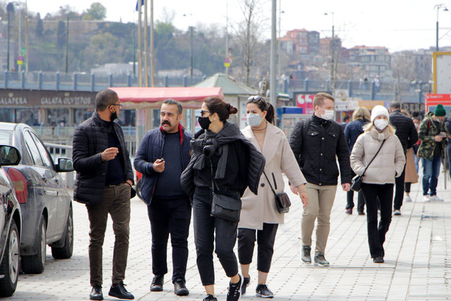 Son dakika: İstiklal Caddesi ve Beşiktaş'ta turist yoğunluğu