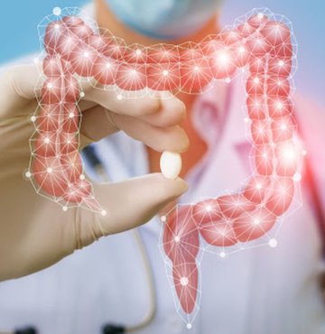 Bensu Soral "Ben Crohn hastasıyım. Crohn; kronik bir rahatsızlık olmakla beraber her hafta kendime iğne yapmamı gerektiren bir hastalık." açıklamasında bulundu. Bu açıklamanın ardından crohn hastalığı merak edildi. Crohn hastalığı nedir? Crohn hastalığı belirtileri neler? İşte Crohn hastalığı hakkında merak edilen detaylar...