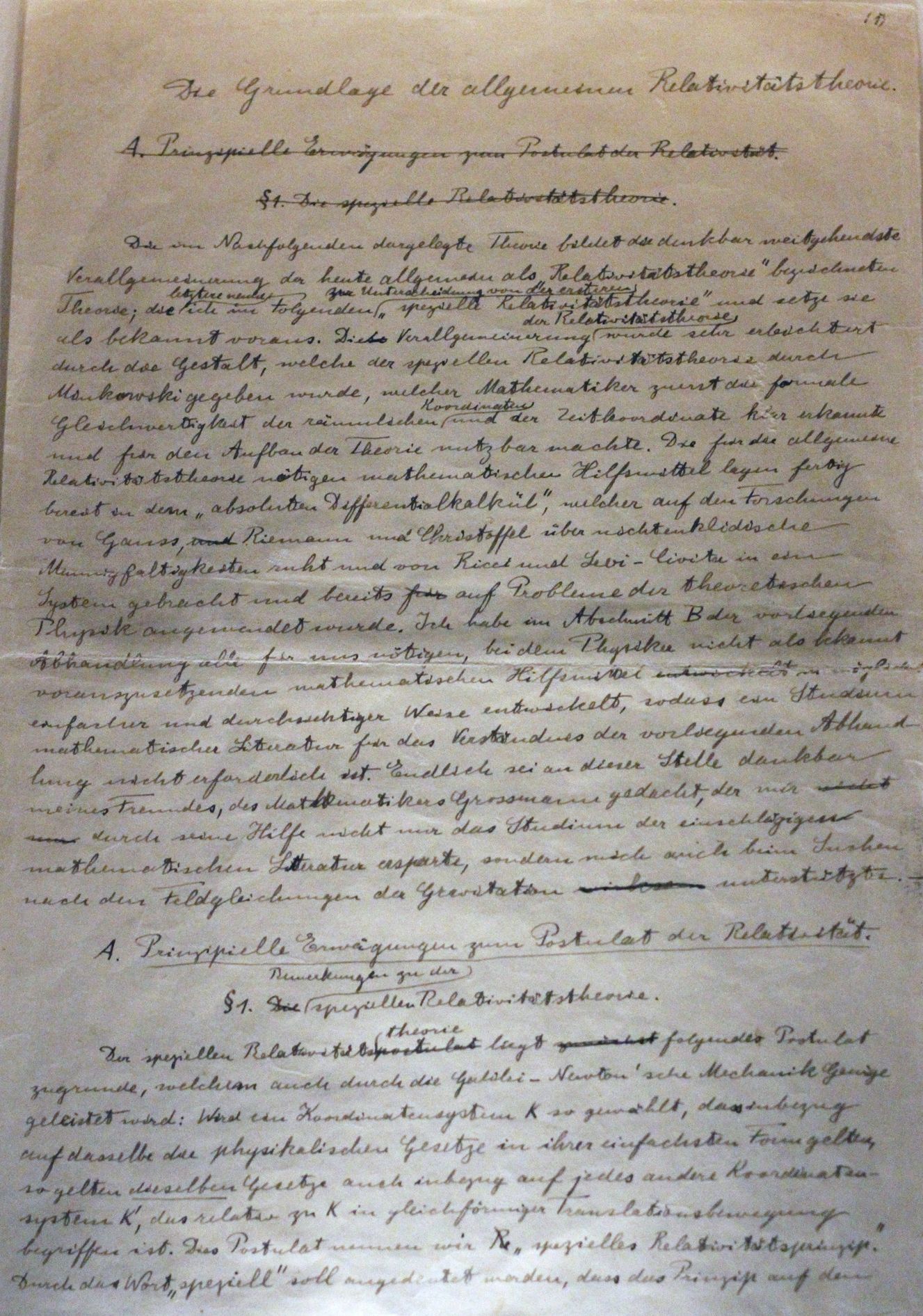 Albert Einstein'ın görelilik teorisinin orijinal el yazmalarının bir sayfası.