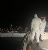 Yunanistan sahil güvenlik ekiplerince Türk kara sularına geri itilen 30 düzensiz göçmen karaya çıkarıldı