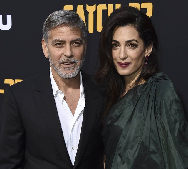 Julianna Margulies: George Clooney ile dizi setinde gerçek aşkı yaşadık - Magazin haberleri