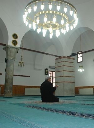 Yarın başlıyor! İtikaf nedir, nasıl yapılır? İtikaf ibadetine nasıl niyet edilir? İşte itikaf fazileti