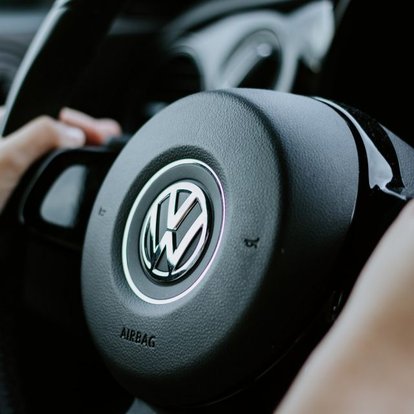 Volkswagen'e 1 Nisan şakası soruşturması