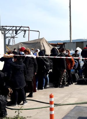 İzmir'de 62 sığınmacı yakalandı - Haberler