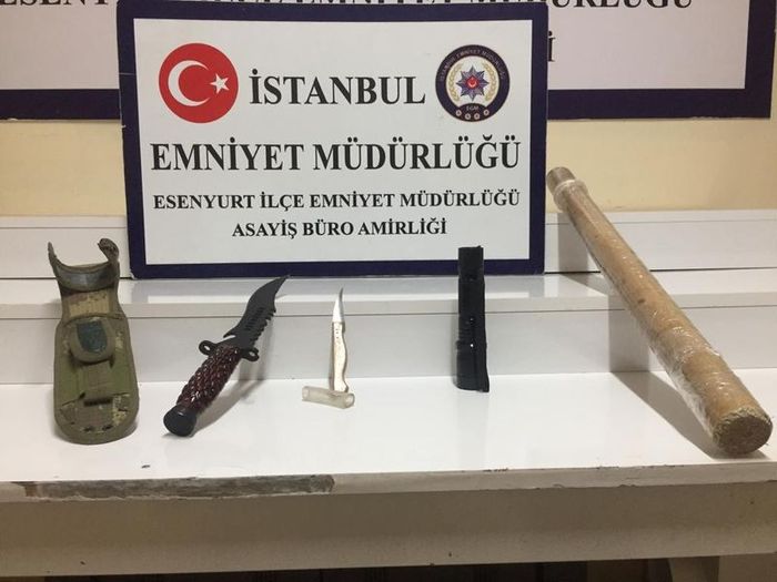 iskence son dakika esenyurt taki dehset evine polis baskini video son dakika haberleri