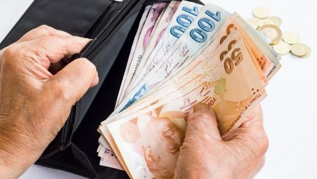 2021 mayis emekli maasi odemeleri yatti mi iste 2021 bagkur sgk en dusuk ve en yuksek emekli maaslari merak edilenler haberleri