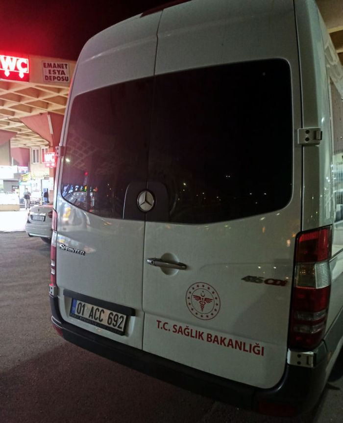 Korsan Son Dakika Bakanlik Logolu Minibus Korsan Cikti Haberler Son Dakika Haberleri