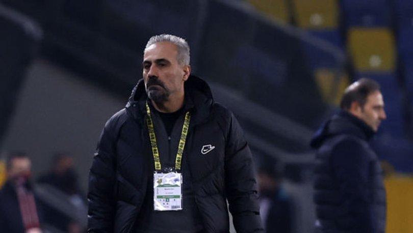İstanbulspor, teknik direktör Mustafa Dalcı ile yollarını ayırdı
