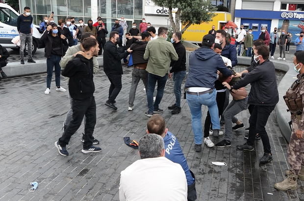 Taksim Meydanı'nda kemerli kavga! Özel harekat müdahale etti