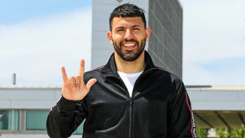 Sergio Agüero, resmen Barcelona'ya transfer oldu!