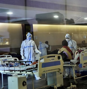 Koronavirüste Hindistan kaynaklı Delta varyantı, yeni belirtilerin ortaya çıkmasına neden oluyor olabilir. Hindistan