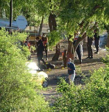 Samsun’da, bir karavanda çıkan tartışma dehşetle son buldu. Nedeni henüz bilinmeyen tartışmanın ardından Oğuz Bircan, silahla Mustafa Önbaş