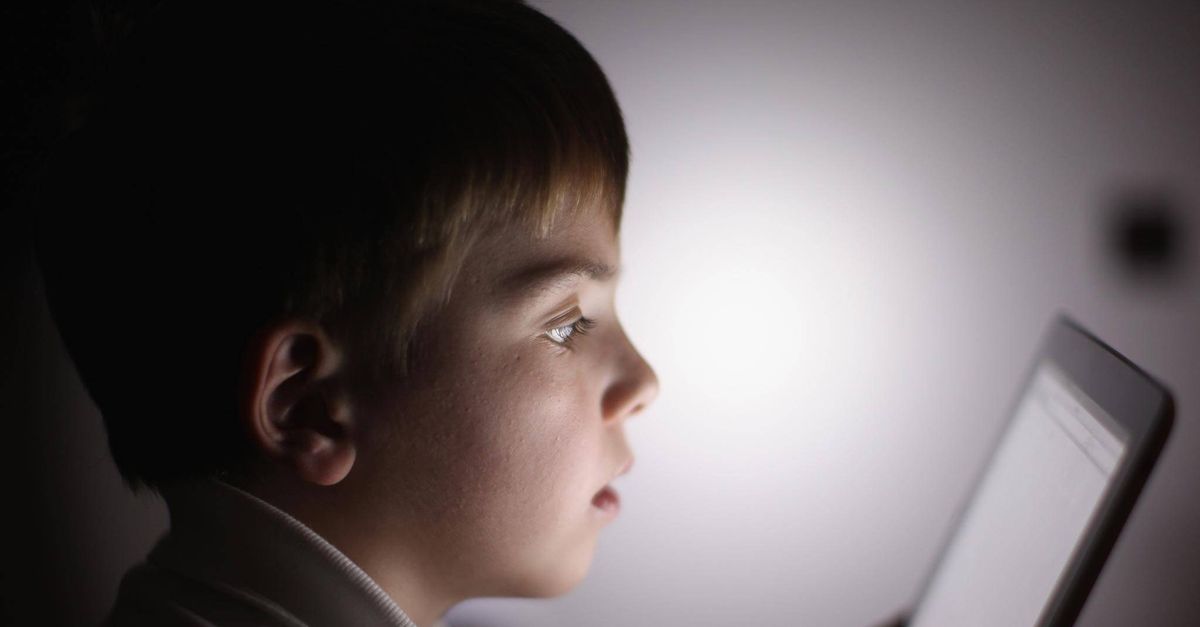 Τι αναζητούν περισσότερο τα παιδιά στο διαδίκτυο;  Νέος