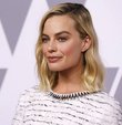 Akademi ve Altın Küre adaylığı bulunan Avustralyalı oyuncu Margot Robbie, bir süreliğine sosyal medyaya ara vereceğini bildirdi