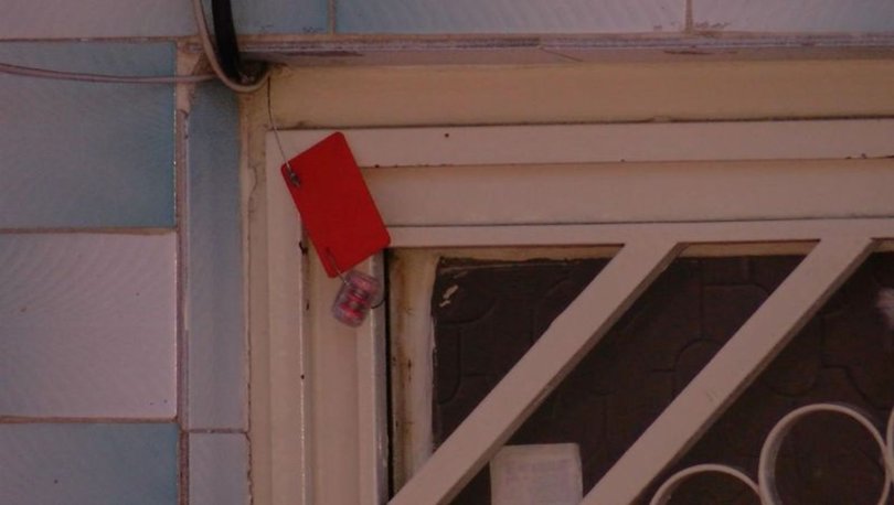 Pendik'te depremden etkilendiği öne sürülen 4 katlı apartman tahliye edildi